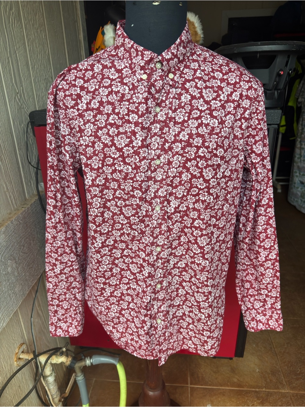 PreOwned Reyn Spooner Tailored Fit Hawaiian Print Long Sleeves Men's Large Red